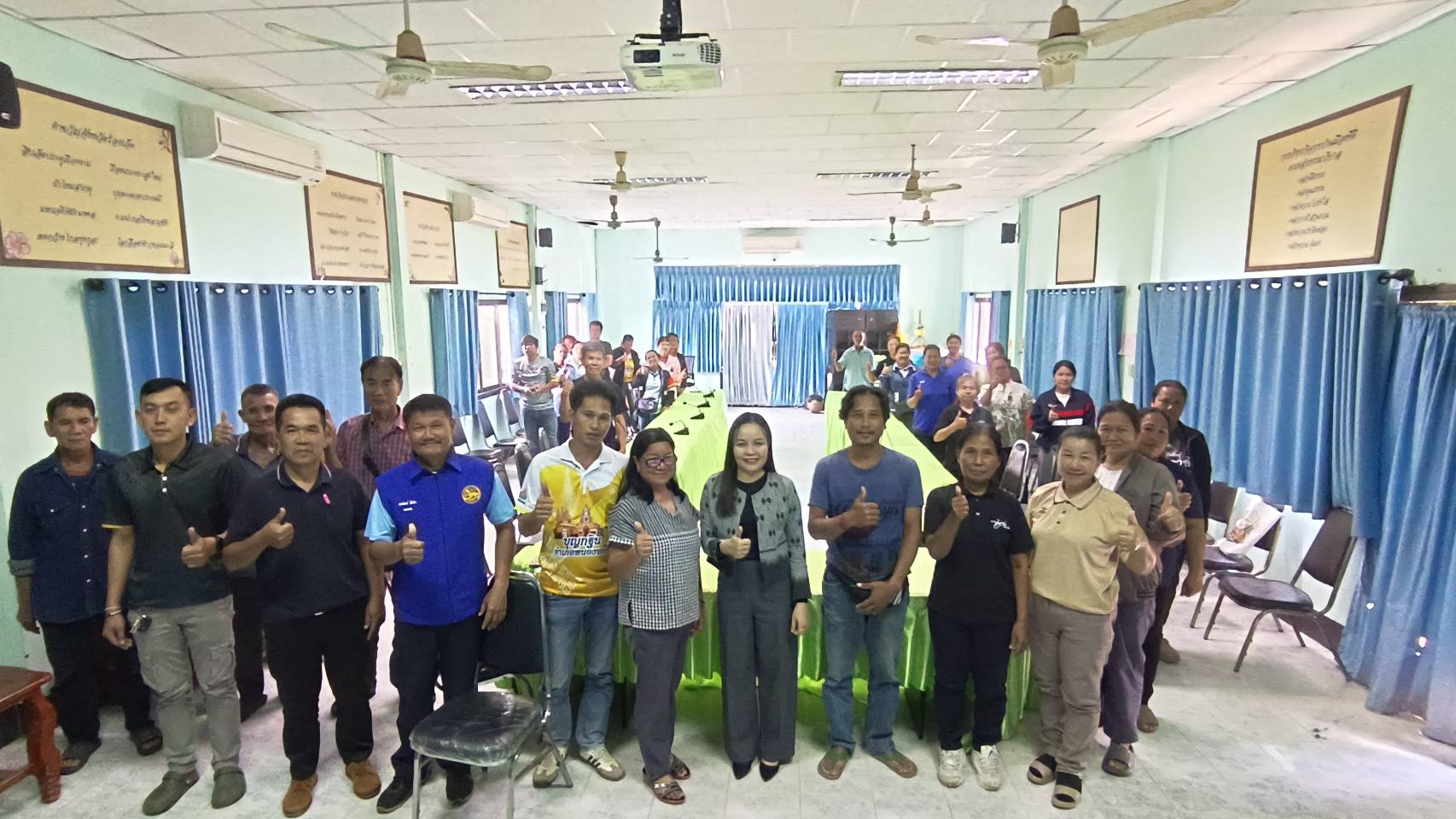 สำนักงานพัฒนาชุมชนอำเภอหนองพอก จังหวัดร้อยเอ็ด : ดำเนินการคัดเลือกผู้นำอาสาพัฒนาชุมชน (ผู้นำ อช.) ตำบลโคกสว่าง ประจำปี 2570